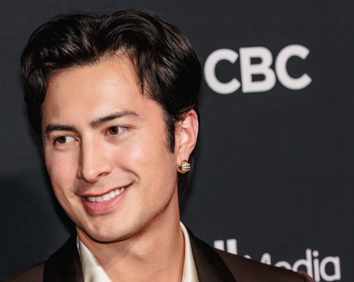 hudson-williams-is-playing-double-in-his-next-tv-role,-everything-we-know-about-‘yaga’