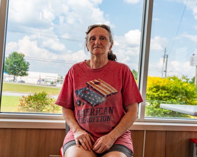 an-overdue-trash-bill-left-this-alabama-woman-in-handcuffs-she’s-not-alone.
