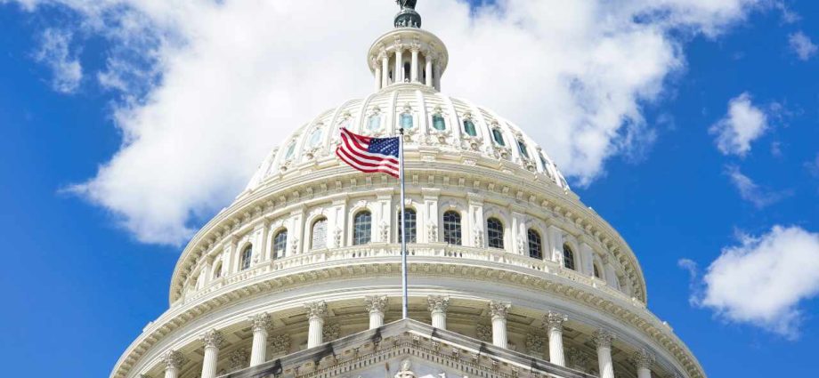 Grayscale Says US Crypto Rules Can Advance Without CLARITY Act