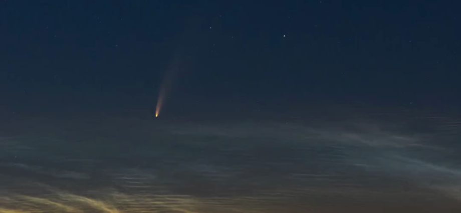apod:-2026-september-13-–-comet-neowise-rising-over-the-adriatic-sea