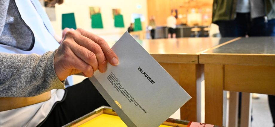 voting-under-way-in-sweden-election-that-could-see-far-right-in-government