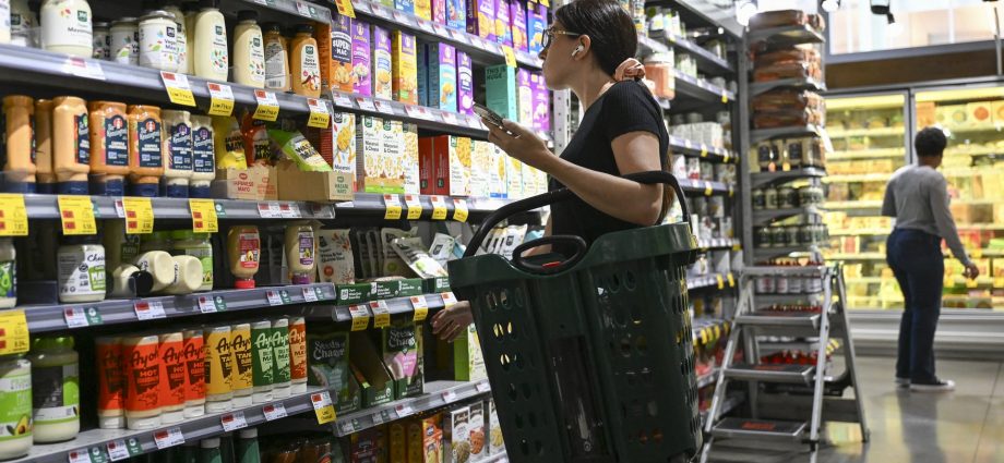 inflation-holds-at-3.4%,-raising-expectations-of-a-fed-rate-hike