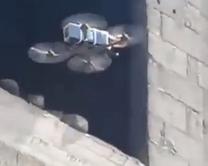 israeli-quadcopter-terrorises-homes-in-gaza-city