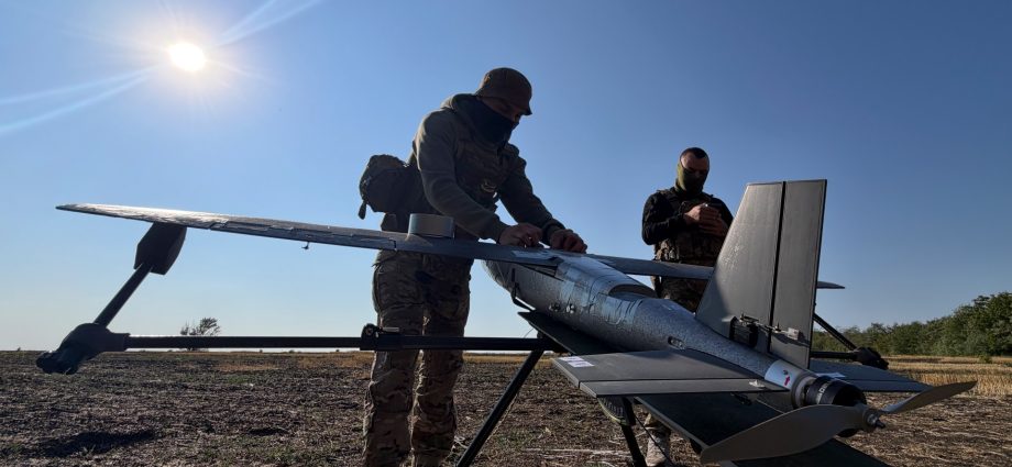 ‘attacks-will-be-fully-autonomous’:-russia,-ukraine-race-towards-ai-warfare
