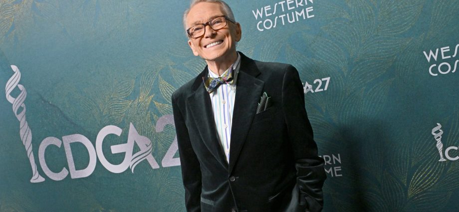 bob-mackie,-designer-behind-cher’s-most-iconic-looks,-dies-aged-87