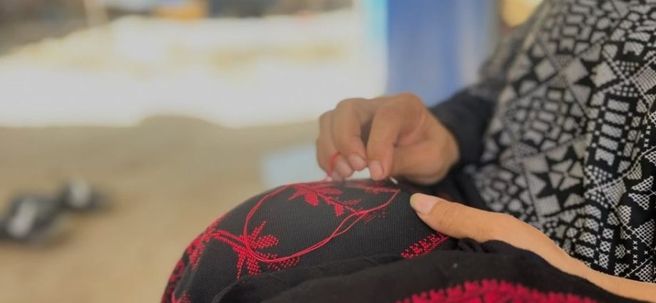 embroidering-to-survive