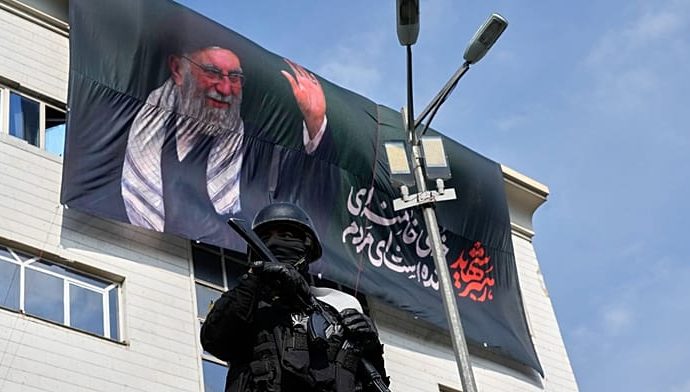 iran-seizes-assets-of-240-dissidents-and-journalists-as-protest-arrests-top-6,000