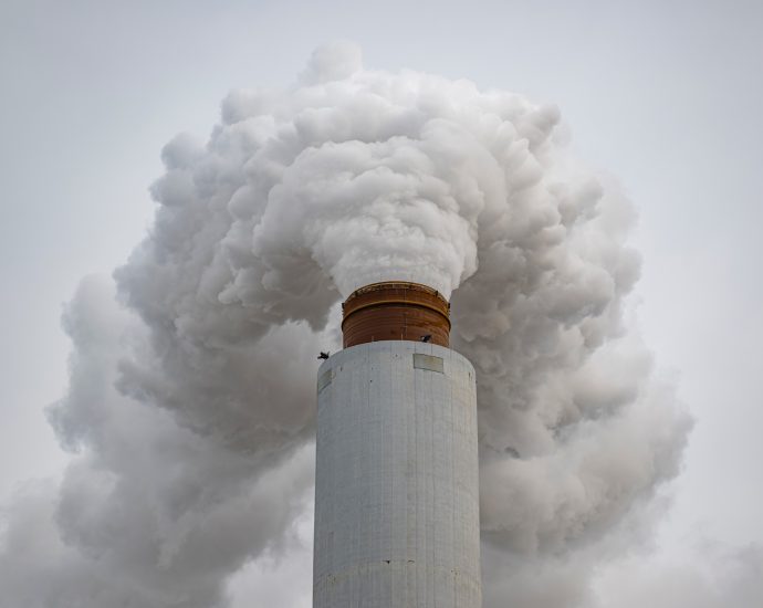 the-traitor-doubles-down-on-climate-denial-with-plan-to-repeal-power-plant-rules