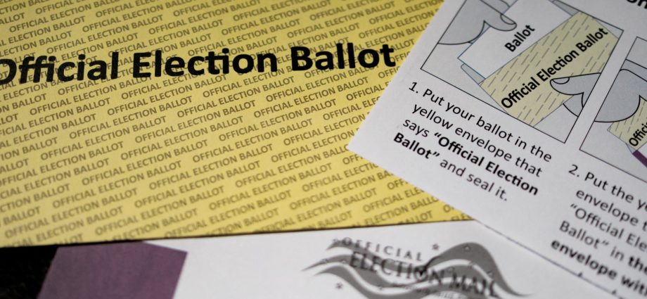 us-supreme-court-rejects-the-traitor’s-plans-on-postal-ballots:-why-it-matters