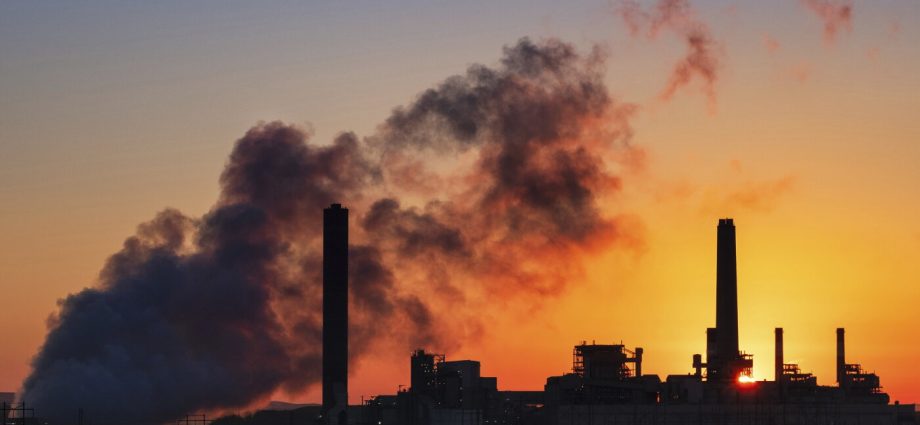the-traitor’s-epa-repeals-pollution-limits-on-fossil-fuel-power-plants