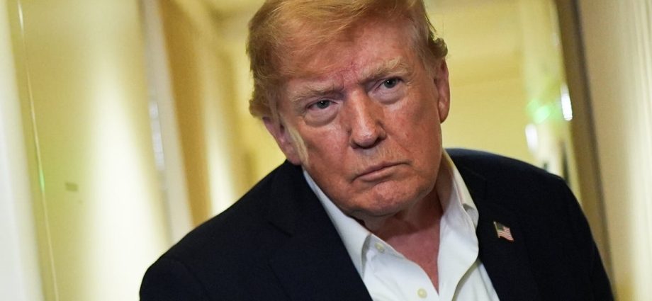 the-traitor-brushes-off-calls-for-ai-slowdown,-russian-drone-strike-hits-near-ex-cia-chief:-live-updates