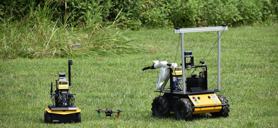 nasa-field-tests-ai-fleet-capability-for-science,-exploration