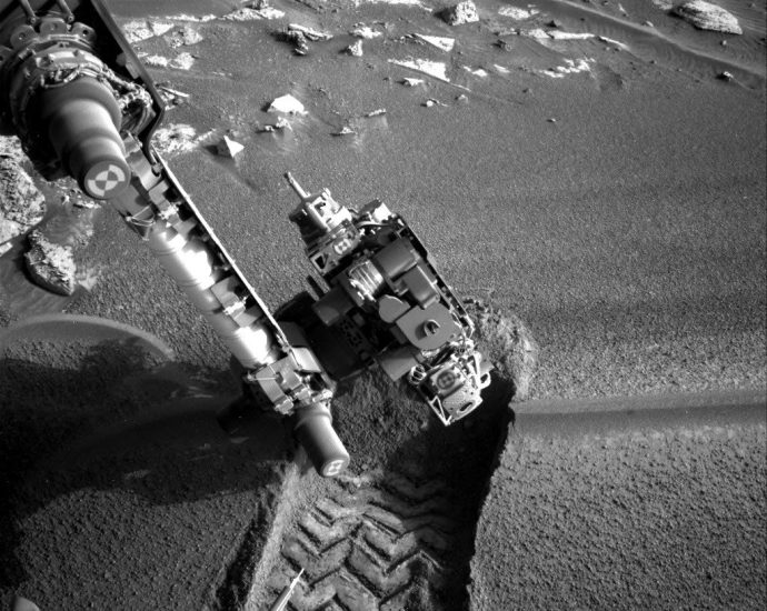 curiosity-blog,-sols-5002-5009:-tough-planning-to-learn-more-about-wind-blown-sediments