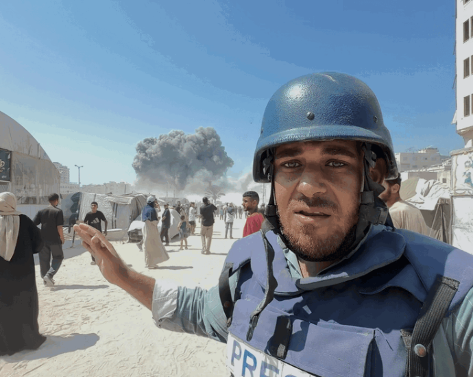 reporting-from-the-rubble