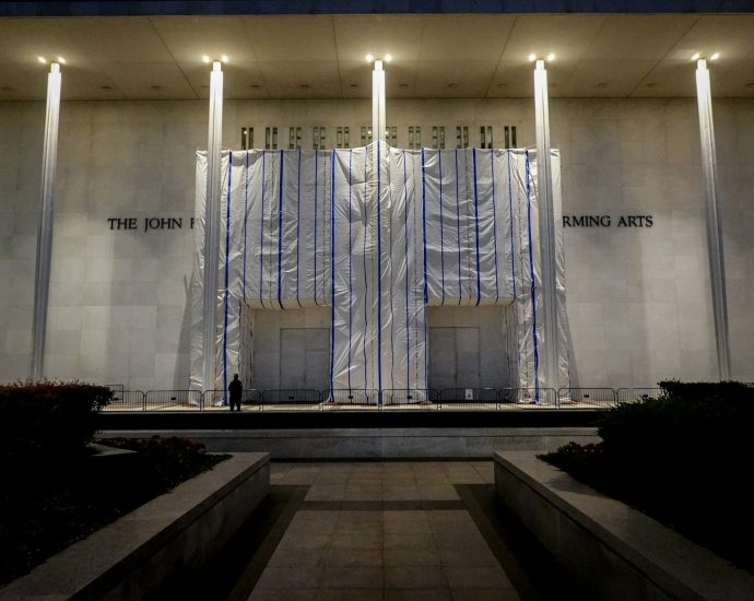 kennedy-center-chaos-grows-with-emergency-hearing-request