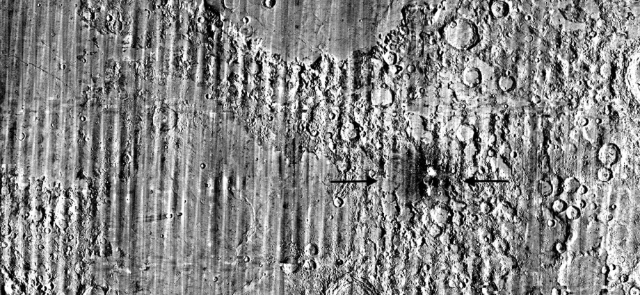 nasa’s-moon-orbiter-spots-new,-‘once-in-century’-moon-crater