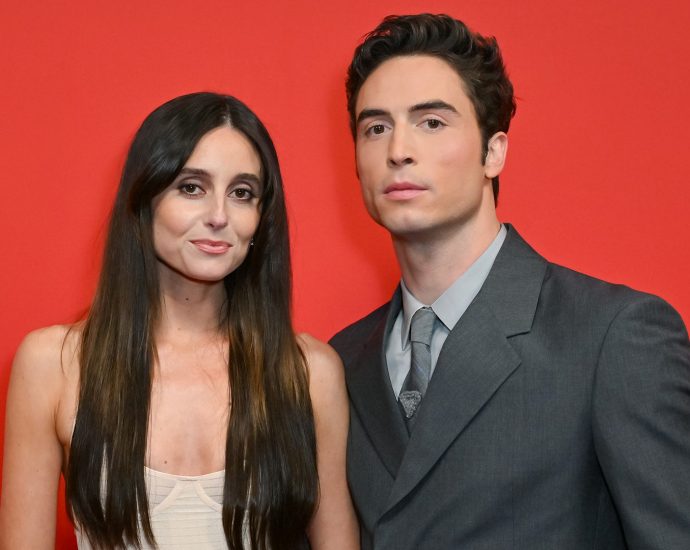 mary-beth-barone-and-benito-skinner-are-reuniting-for-a-new-hulu-rom-com