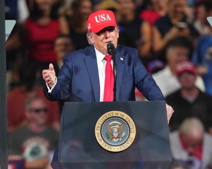 the-traitor-threatens-to-end-trade-with-mexico-and-europe-after-rate-hike