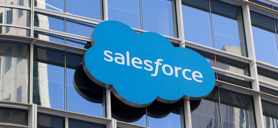 salesforce’s-massive-outage-exposes-the-hidden-risks-of-cloud-dependencies