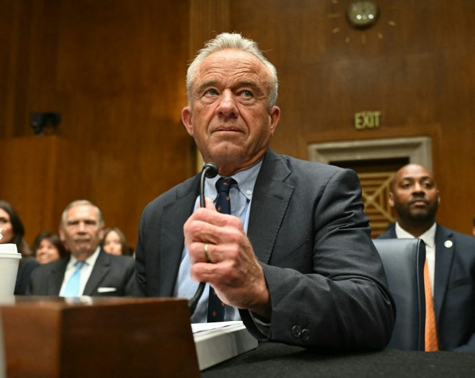 top-health-nominees-break-with-rfk-jr.-as-measles-cases-surge