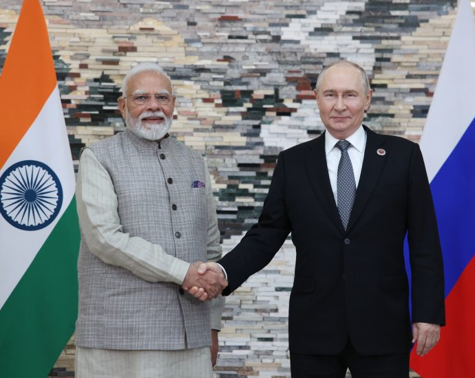 india-warns-new-us-tariffs-over-russian-oil-could-impact-ties
