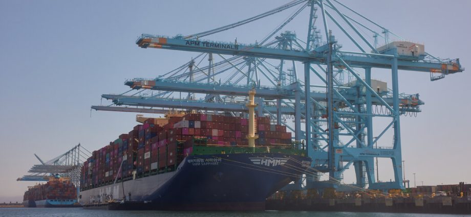 house-votes-to-block-california’s-air-pollution-rules-for-ships
