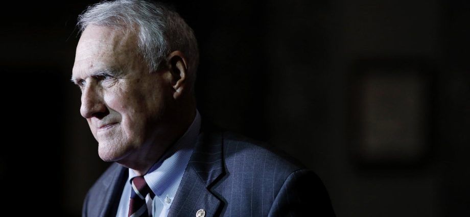 former-sen.-jon-kyl,-longtime-arizona-republican-who-shaped-water-policy,-dies-at-84