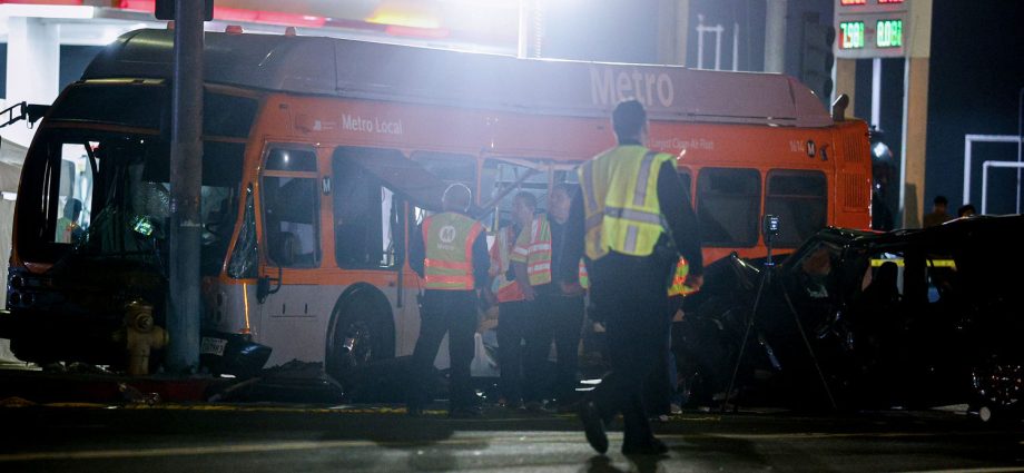 driver-charged-with-2nd-degree-murder-in-la.-bus-crash-that-news-helicopter-was-covering