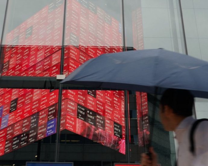 japan’s-interest-rate-hiked-to-31-year-high-at-1.25%-as-inflation-rises