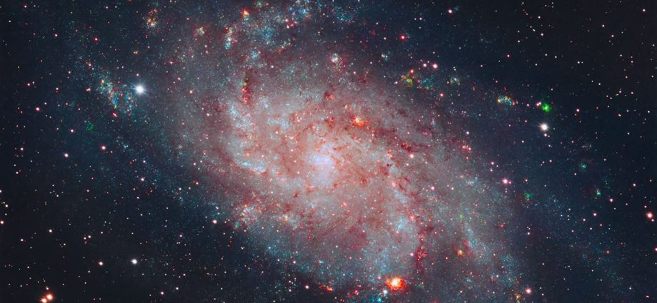 apod:-2026-september-18-–-messier-33:-the-triangulum-galaxy