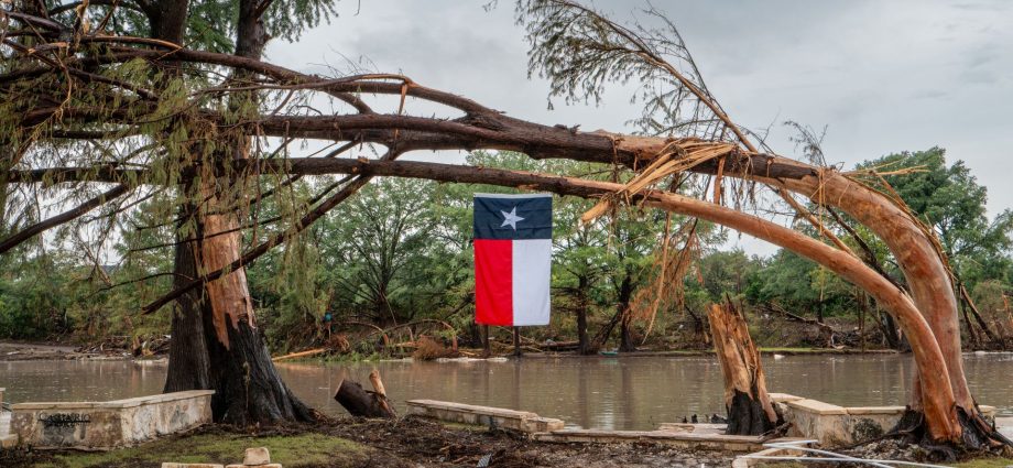 the-world’s-water-cycle-is-swinging-wildly-between-drought-and-flood