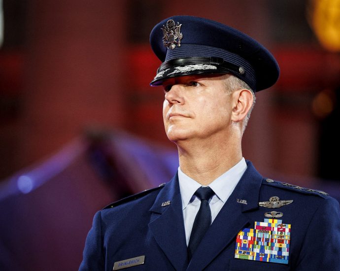 pentagon-rethinks-military-presence-in-europe-and-‘godfather-of-ai’-calls-for-regulation:-morning-rundown
