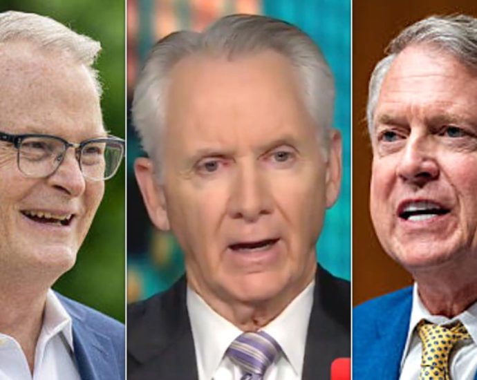 two-term-gop-gov.-explains-in-1-savage-minute-why-he-supports-democrat-in-senate-race