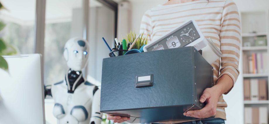 more-and-more-people-believe-that-ai-will-take-away-jobs-rather-than-create-new-ones