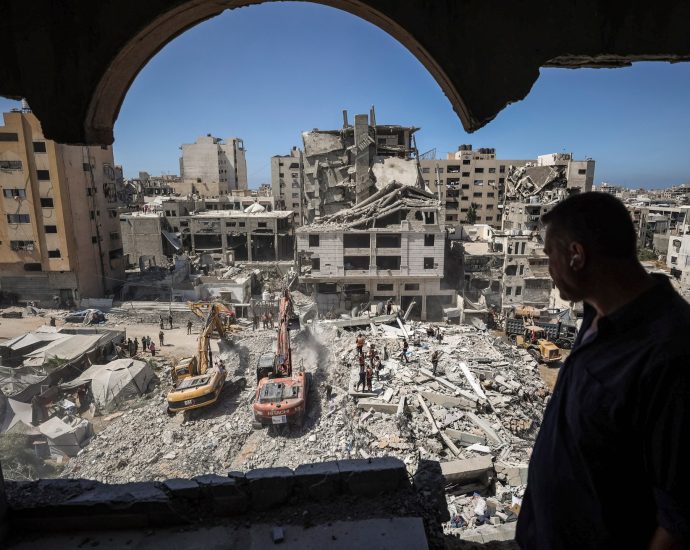 israeli-strike-on-motorcycle-kills-palestinian-in-gaza-city,-injures-child