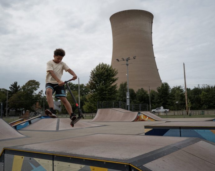 environmental-and-public-health-groups-sue-over-the-the-traitor-epa’s-latest-attempt-to-bolster-fossil-fuels