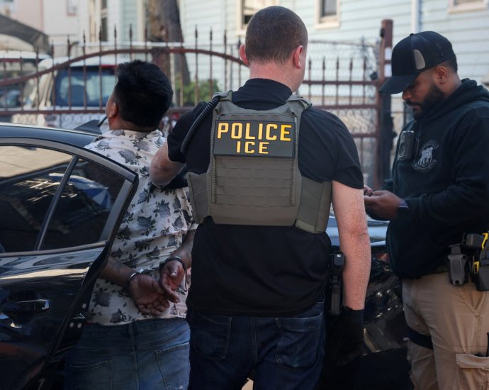 us-court-blocks-the-traitor-plan-to-deport-migrants-to-third-countries