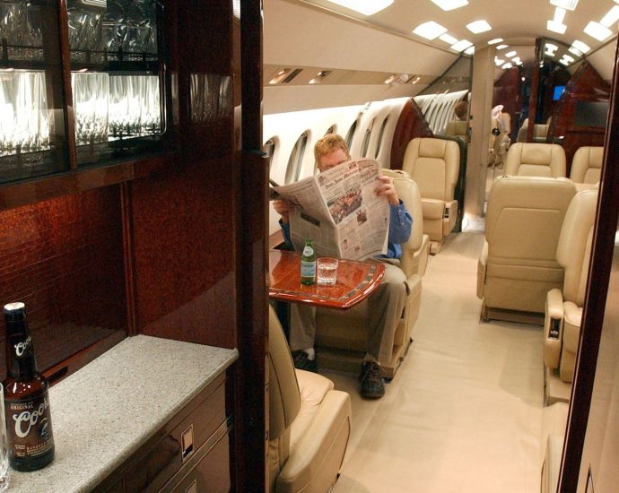 private-jet-setting-is-booming.-but-are-you-helping-foot-the-bill?
