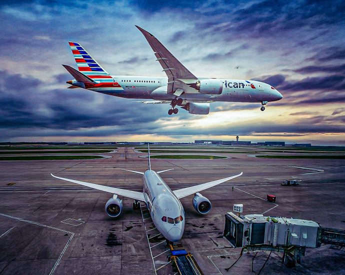 american-airlines-to-trial-rolling-delay-fix-after-years-of-passenger-complaints