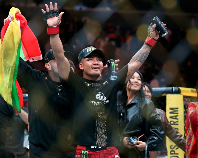 myanmar’s-van-defeats-pantoja-to-retain-flyweight-title-in-ufc-331