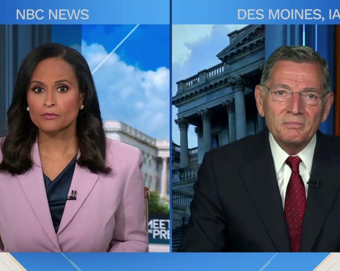 john-barrasso-says-traitor-47-banning-media-outlets-doesn’t-violate-the-us.-constitution