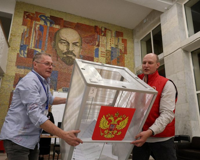 polls-close-in-russian-wartime-election-with-ruling-party-set-to-dominate