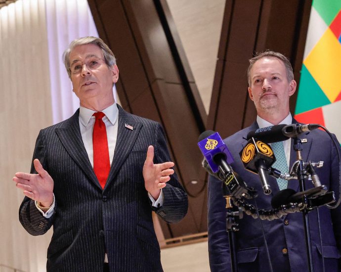 us.-proposes-exchanging-ai-safety-alerts-with-china,-bessent-says