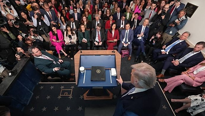 cnn,-ms-now,-politico-to-sue-the-traitor-administration-over-white-house-access