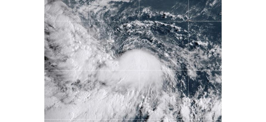 tropical-storm-odalys-off-mexico’s-coast-may-become-a-hurricane-this-week