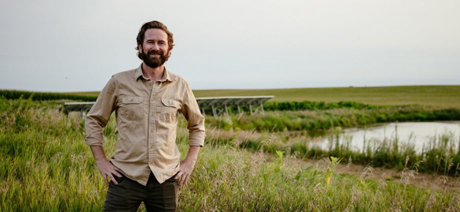 this-farm-raised-thousands-of-pigs-for-slaughter.-now-it’s-growing-mushrooms-instead
