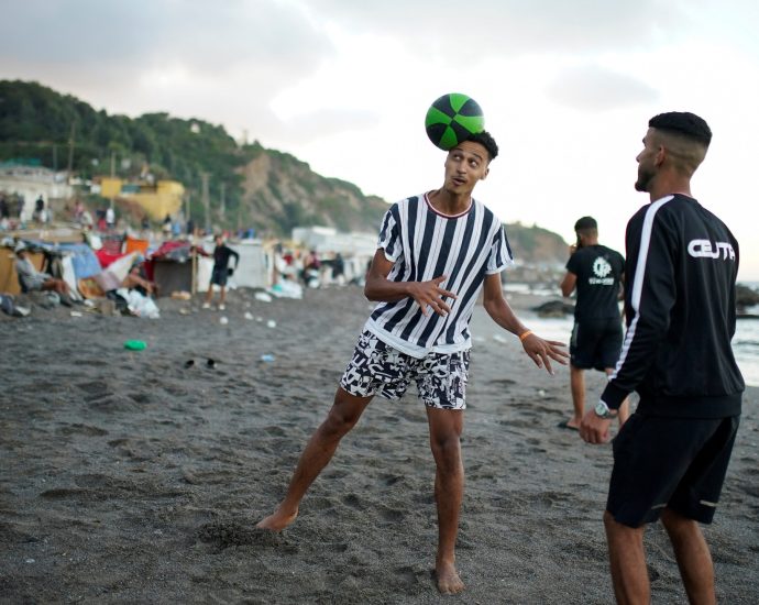 ceuta-solidarity-shirt-row:-how-the-crisis-engulfed-spanish-football