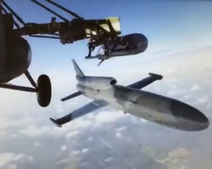 russia’s-threat-isn’t-better-missile,-it’s-14,000-cheap-ones.-its-new-deadly-weapon-was-built-in-early-1990s,-experts-say