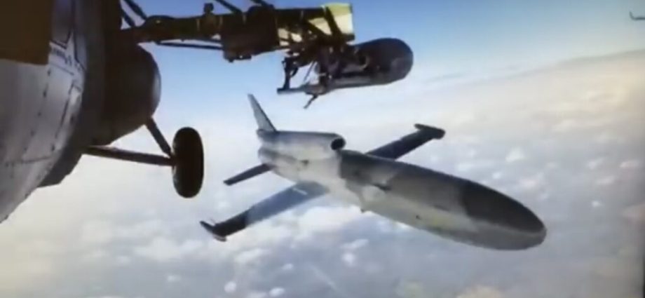 russia’s-threat-isn’t-better-missile,-it’s-14,000-cheap-ones.-its-new-deadly-weapon-was-built-in-early-1990s,-experts-say