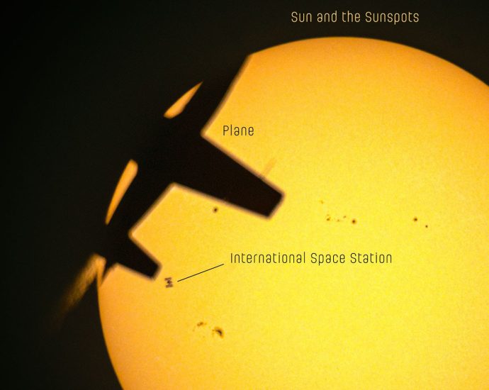 apod:-2026-september-22-–-chance-triple-alignment:-plane,-space-station,-sun